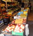 Купить фрукты в Италии